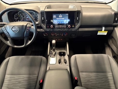 New 2026 Nissan Frontier S image 3