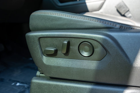 Used 2023 GMC Sierra 1500 AT4 image 23