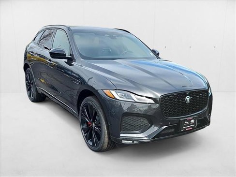 New 2026 Jaguar F-PACE R-Dynamic S image 3