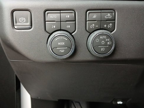 New 2026 Chevrolet Silverado 1500 LT Trail Boss w/ LT Trail Boss Premium Package image 18