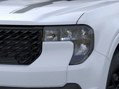 New 2025 Ford Maverick XLT image 19