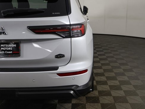 New 2025 Mitsubishi Outlander Trail Edition image 19