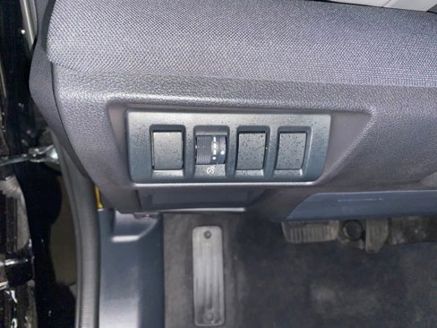 Certified 2025 Subaru Outback Premium image 30