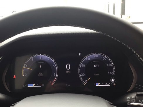 New 2025 Jeep Grand Cherokee Altitude image 10