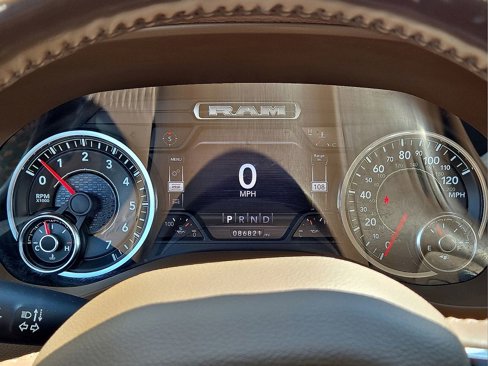 Used 2020 RAM 1500 Laramie image 24
