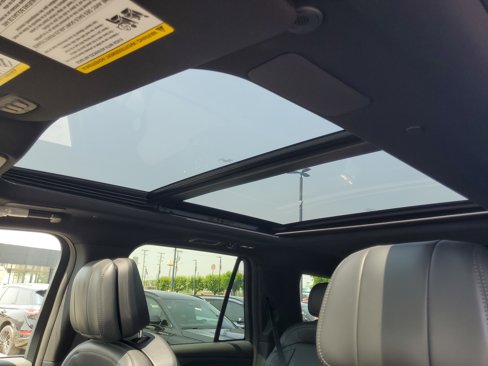 New 2025 Lincoln Navigator Reserve w/ Jet Appearance Package image 11