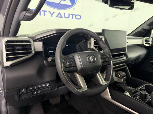 Used 2025 Toyota Tundra Limited image 16