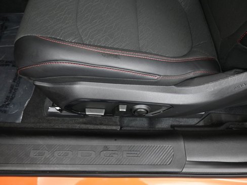 Used 2025 Dodge Charger R/T w/ Sun & Sound Package image 16