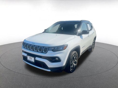 Used 2025 Jeep Compass Limited image 9