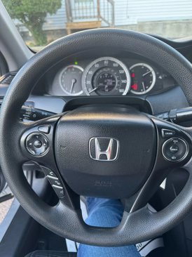 Used 2015 Honda Accord LX image 17