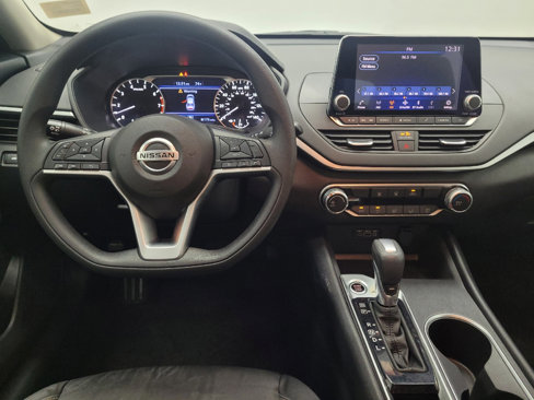 Used 2022 Nissan Altima 2.5 SV image 22