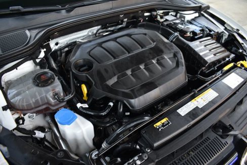 Used 2024 Volkswagen Golf R image 24