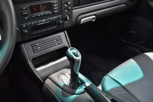 Used 2002 Porsche 911 Carrera image 28