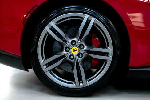 Used 2019 Ferrari Portofino image 44