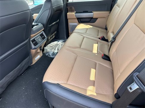 New 2025 Ford F250 Lariat w/ Lariat Ultimate Package image 15