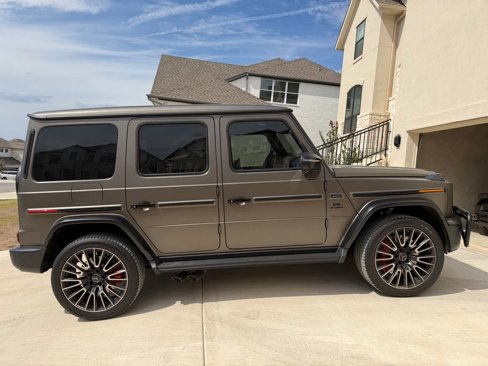 Used 2025 Mercedes-Benz G 63 AMG 4MATIC image 5