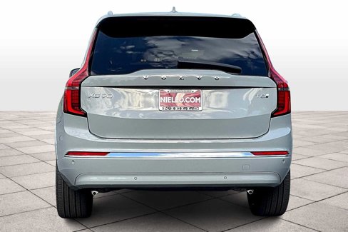 New 2026 Volvo XC90 T8 Plus image 6