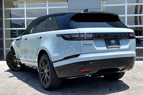 New 2026 Land Rover Range Rover Velar Dynamic SE image 3