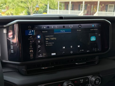 Used 2024 Jeep Wrangler Unlimited Rubicon 392 image 35