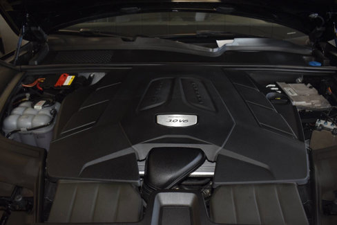 Used 2021 Porsche Cayenne image 46
