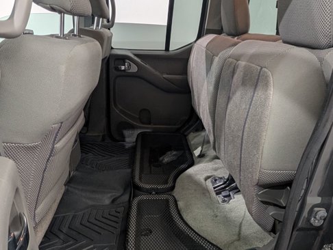 Used 2014 Nissan Frontier SV w/ SV Value Truck Package image 22