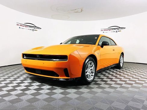 New 2025 Dodge Charger R/T w/ Sun & Sound Package image 4