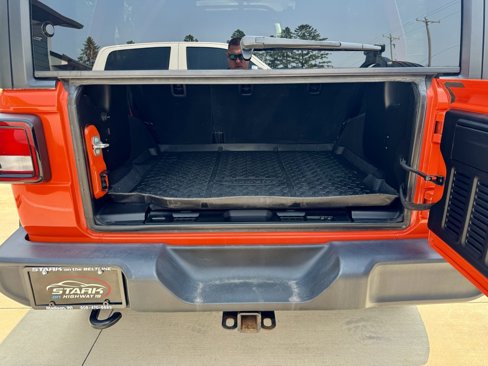 Used 2018 Jeep Wrangler Unlimited Sport S image 10