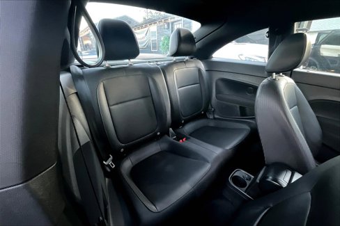 Used 2018 Volkswagen Beetle 2.0T Coast image 23