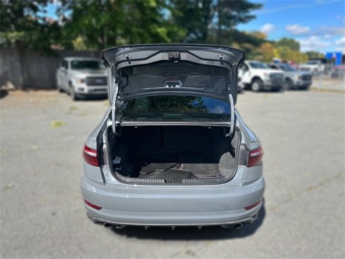 Used 2021 Volkswagen Jetta GLI Autobahn image 13