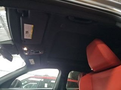 Used 2025 BMW X2 xDrive28i image 3