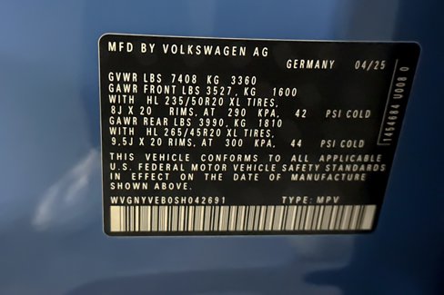 New 2025 Volkswagen ID. Buzz Pro S Plus image 26