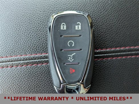 Used 2022 Chevrolet Equinox RS w/ LPO, Floor Liner Package image 34