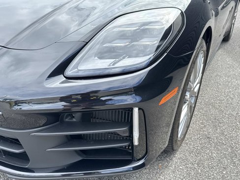Certified 2024 Porsche Panamera image 11