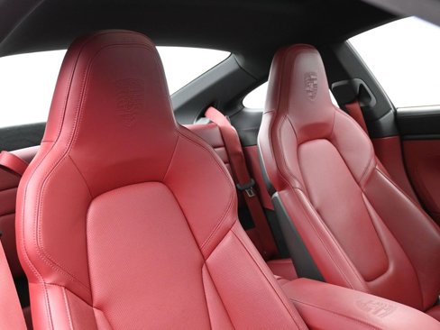 Certified 2024 Porsche 911 Carrera GTS image 25