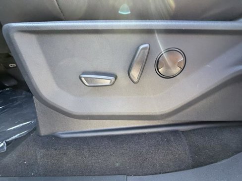 New 2025 Ford Expedition Platinum image 15