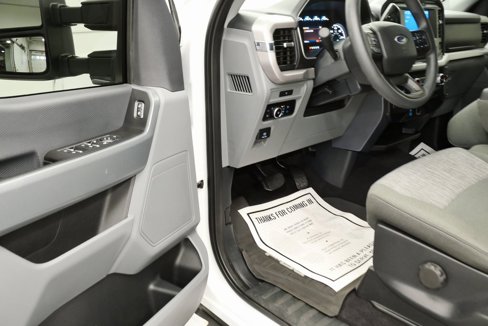 Used 2023 Ford F150 XLT w/ Trailer Tow Package image 11
