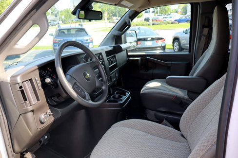 Used 2024 Chevrolet Express 3500 LT w/ LT Preferred Equipment Group image 7