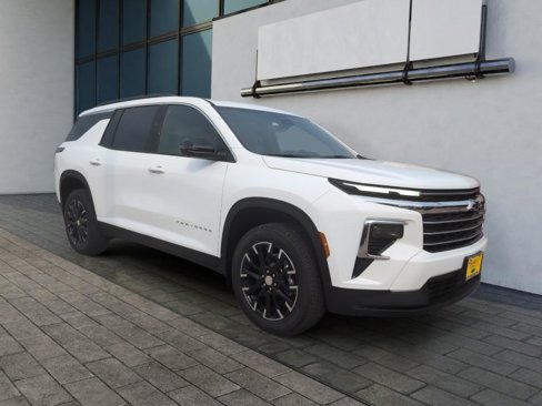 New 2026 Chevrolet Traverse LT w/ Sun and Wheel Package image 1