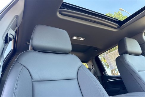 New 2025 GMC Sierra 1500 Elevation w/ Elevation Premium Package image 18