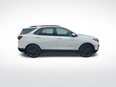 Used 2022 Chevrolet Equinox RS w/ RS Leather Package image 8