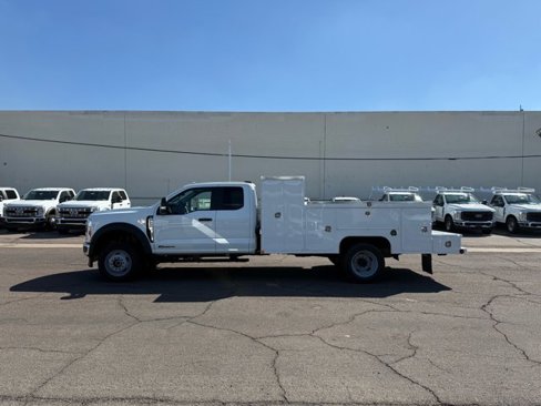 New 2026 Ford F550 4x4 SuperCab Super Duty image 4
