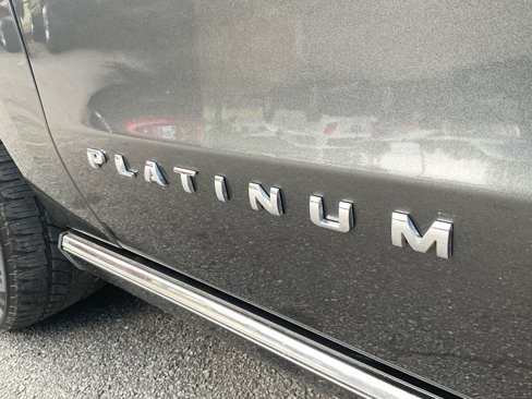 Used 2020 Ford Expedition Platinum image 10