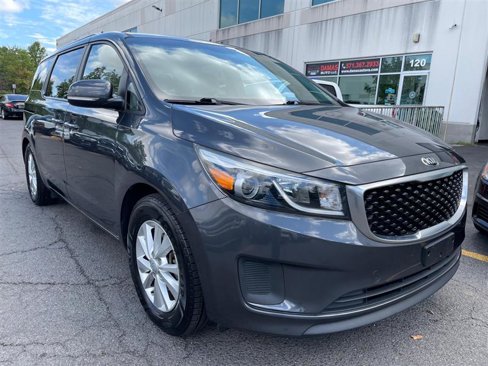 Used 2016 Kia Sedona LX w/ LX Convenience Package image 38