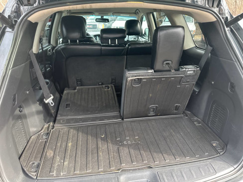 Used 2015 Nissan Pathfinder SL w/ SL Tech Package image 14