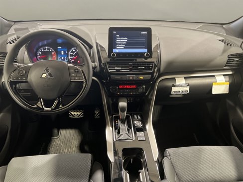 New 2025 Mitsubishi Eclipse Cross Black Edition image 8