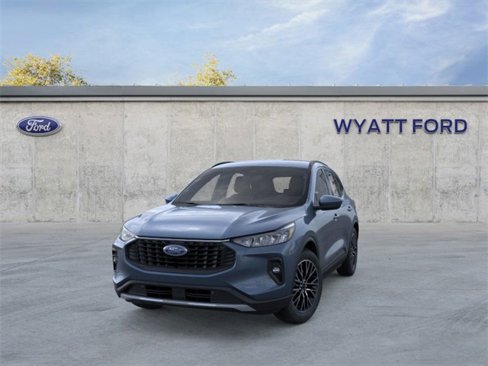 New 2025 Ford Escape SE image 2