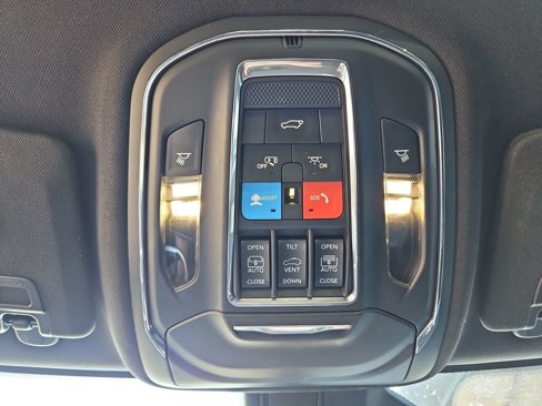 Used 2024 Jeep Grand Cherokee Limited 4xe image 22