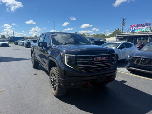 Used 2025 GMC Sierra 1500 AT4 w/ AT4 Premium Package image 1