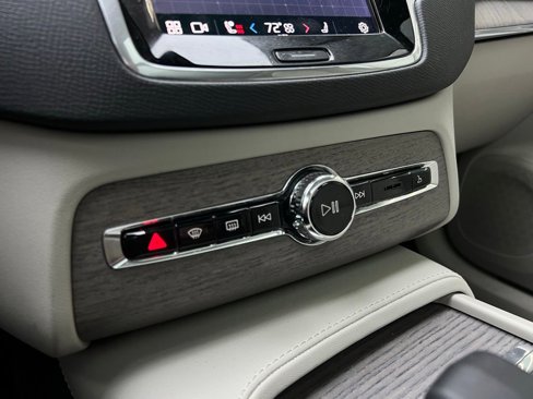 Used 2023 Volvo XC90 B6 Plus w/ Protection Package Premier image 47
