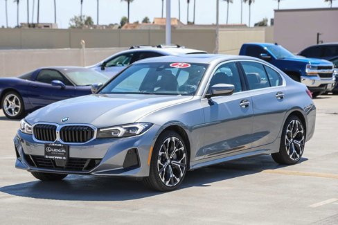 Used 2025 BMW 330i Sedan image 3